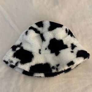 Animal Print Faux Fur Bucket Hat